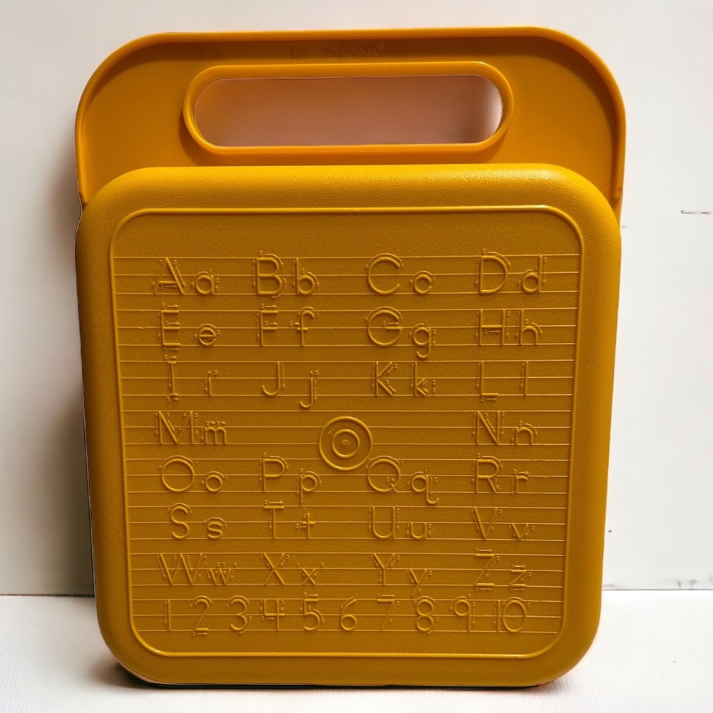 Tupperware Vintage ABC/123 Stencil Lunchbox/School Storage Box in Yellow 1407-8